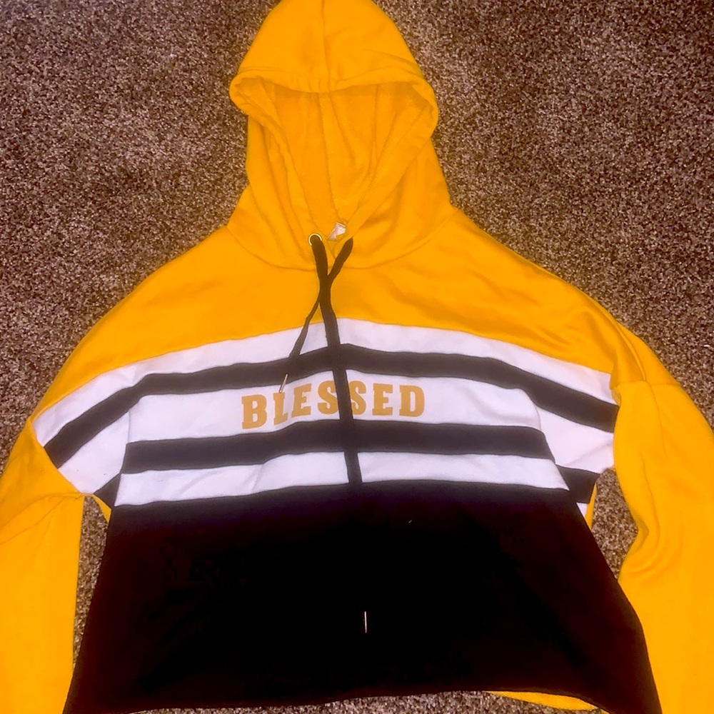 Large crop top hoodie
